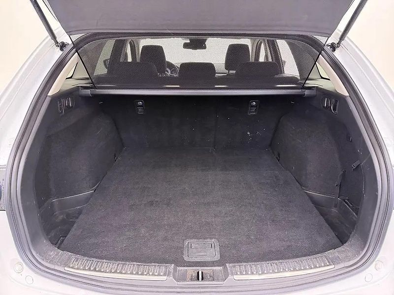 Mazda 6 2.0 SkyActiv-G 165 Aut. TS+ TZ - fotka 9 z 10