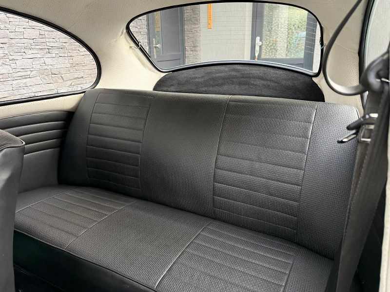 Volkswagen Beetle (1977) *PO RENOVACI* - fotka 9 z 14