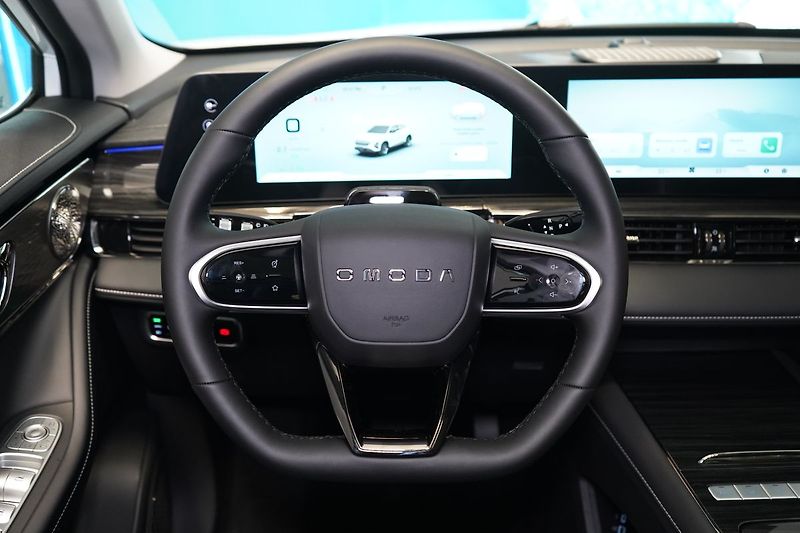 Omoda 5 PREMIUM 1.6 T-GDI DCT - fotka 20 z 28