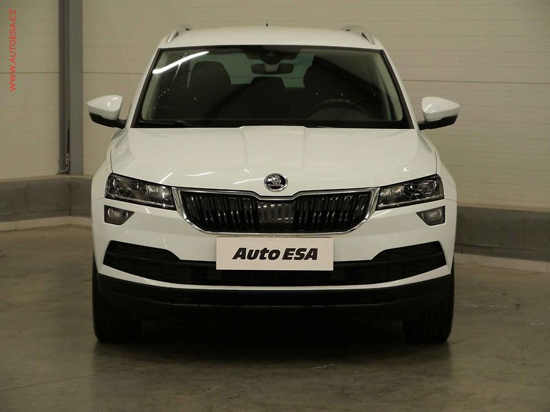 Škoda Karoq (2018) 1.6 TDi, Ambition, LED, navi - fotka 2 z 22