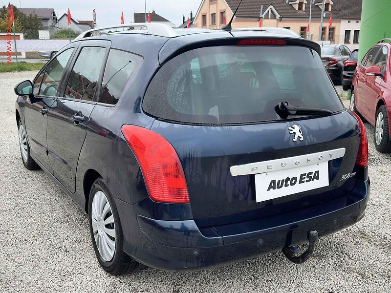 Peugeot 308 (2009) 2.0HDi 7míst, STK8/28, panor. - fotka 6 z 22