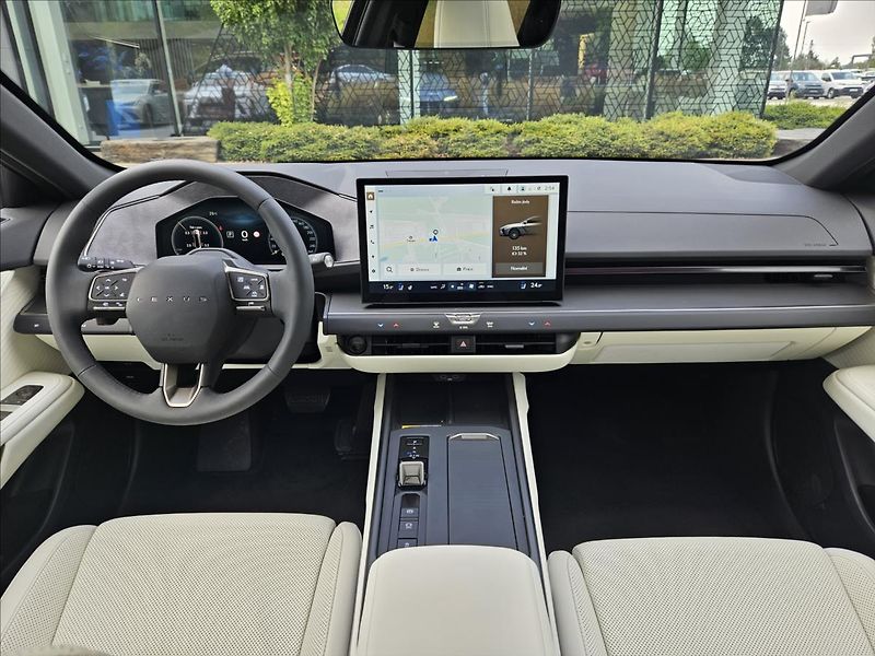 Lexus ES500e Prestige 21 Aero - fotka 8 z 16