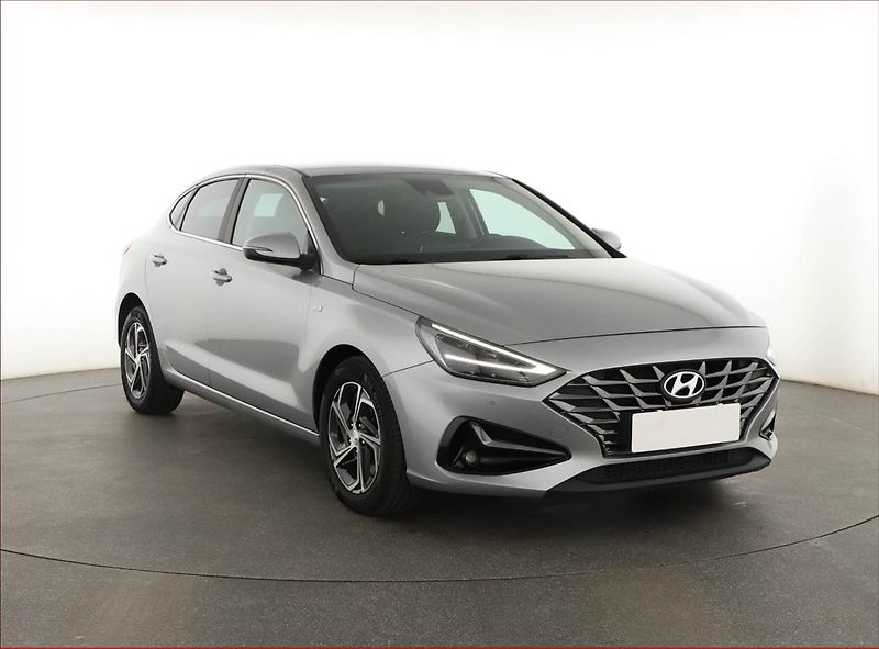 Hyundai i30 (2024) Style 1.5 T-GDI MHEV - fotografie inzerátu