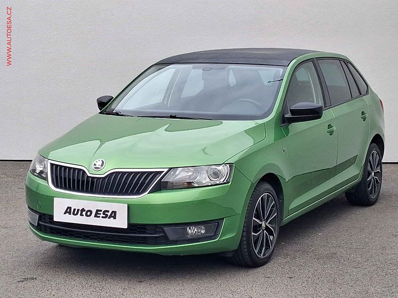Škoda Rapid (2014) 1.6 TDi, Sport, xenon, panor - fotka 3 z 16