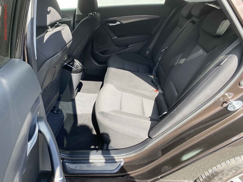 Hyundai i40 (2015) 1.7CRDi, 2.maj,ČR, Bixen - fotka 10 z 19