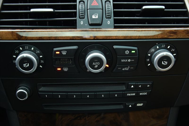 BMW Řada 5 535xi 225kW 4x4 - fotka 21 z 27