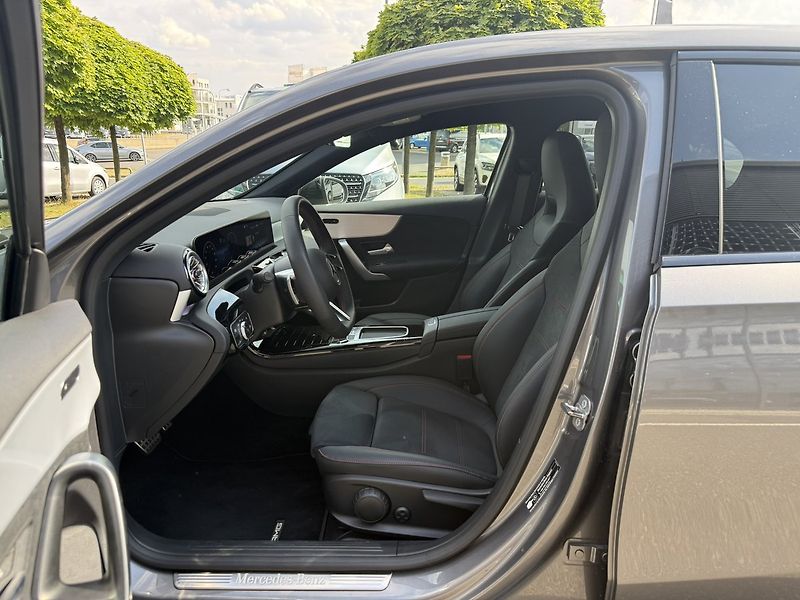 Mercedes-Benz Třídy A (2026) 200 - fotka 19 z 39