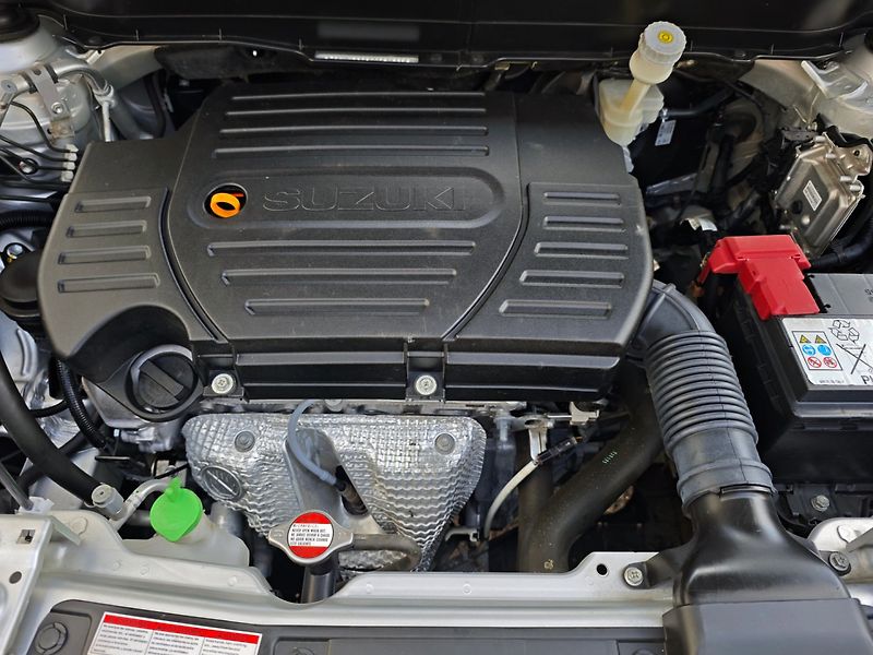 Suzuki Vitara (2016) 1.6 VVT ALLGrip 4x4 Kamera - fotka 32 z 42
