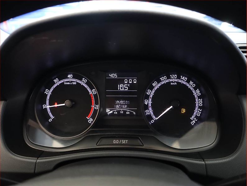 Škoda Fabia (2019) 1.0 TSI - fotka 11 z 14