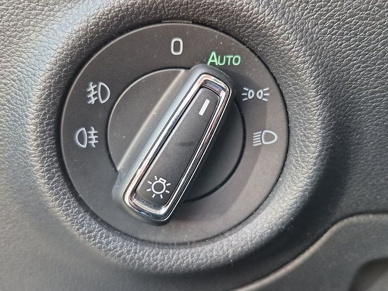 Škoda Scala Style 1.5 TSI 110kW Style DSG - fotka 28 z 31