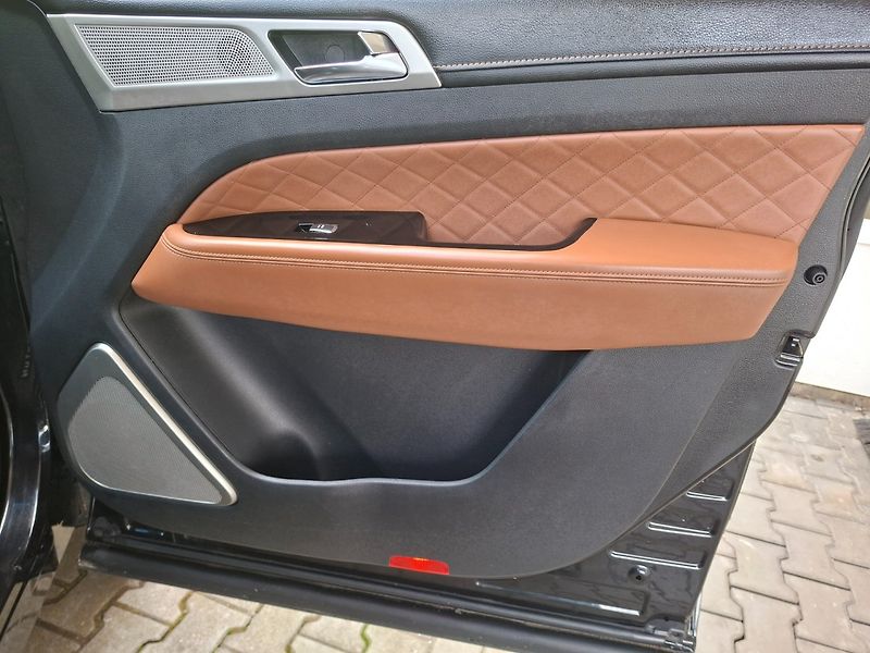 SsangYong Rexton (2018) 2.2D 133kW 4WD AT -NAVI-T.ZAŘ. - fotka 25 z 45