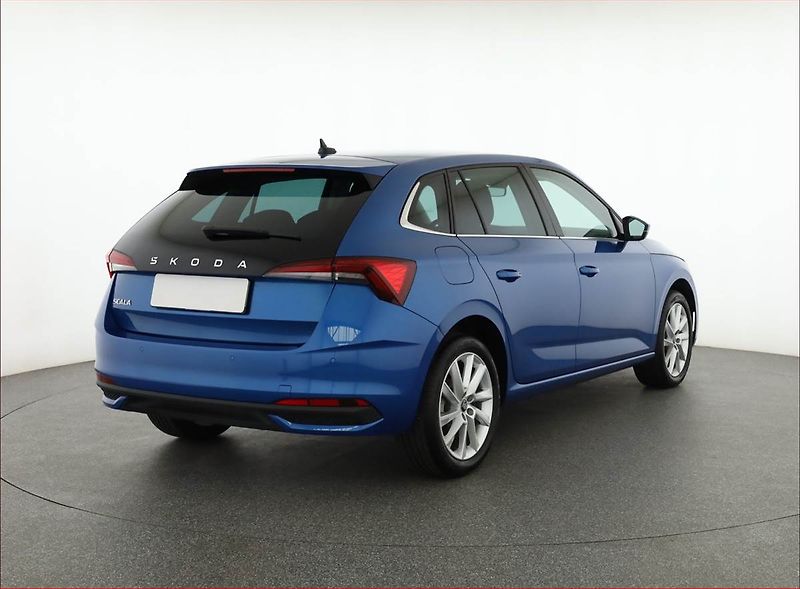 Škoda Scala (2026) 1.0 TSI, Top Selection - fotka 5 z 17