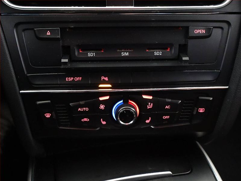 Audi A4 Allroad (2009) 2.0 TFSI, 4X4, Automat, Kůže - fotka 10 z 19