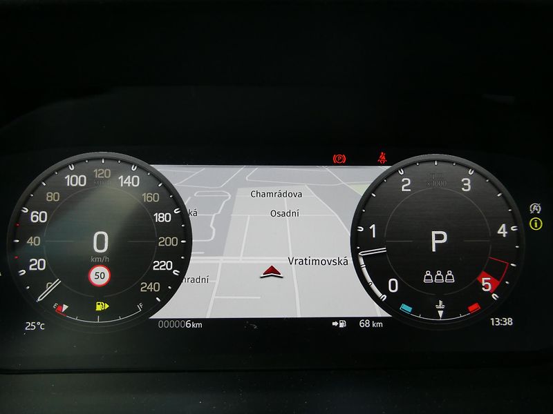 Land Rover Defender (2026) 110 3,0 X-Dynamic SE D250 - fotka 21 z 31