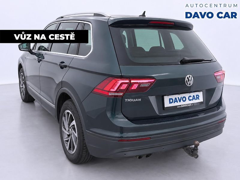 Volkswagen Tiguan 2,0 TDI Webasto Tažné 1.Maj. - fotka 2 z 10