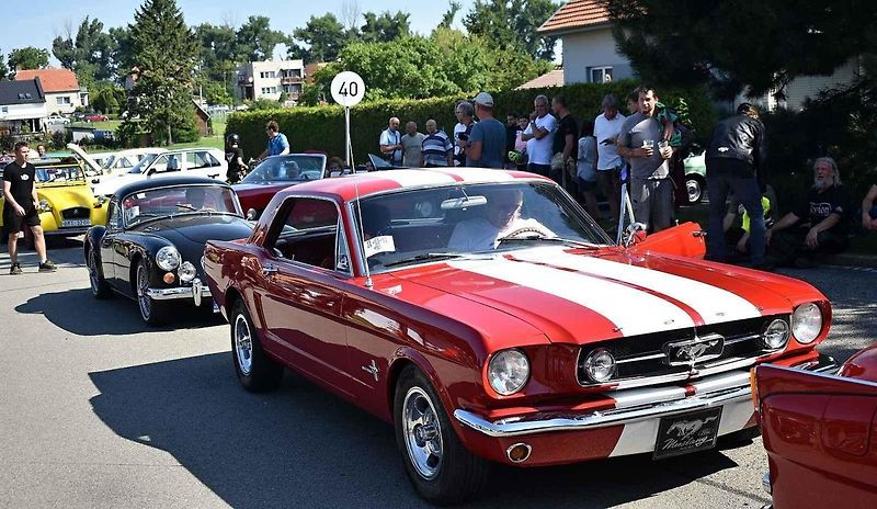 Již 18. ročník Veterán Rallye z lázní do lázní s podtitulem na pohodu, odstartovala v neděli ráno ze Skalky. 13.8. 2023