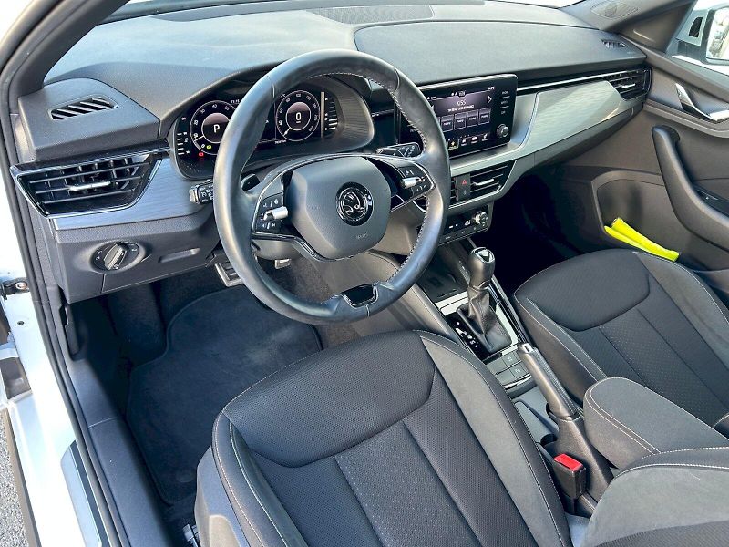 Škoda Kamiq (2020) Scoutline 1.5 TSI 110 kW DSG - fotka 14 z 33
