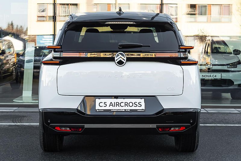 Citroën C5 Aircross (2026) 1,2 MAX Hybrid 145k+ ZIMA PLUS - fotka 5 z 18