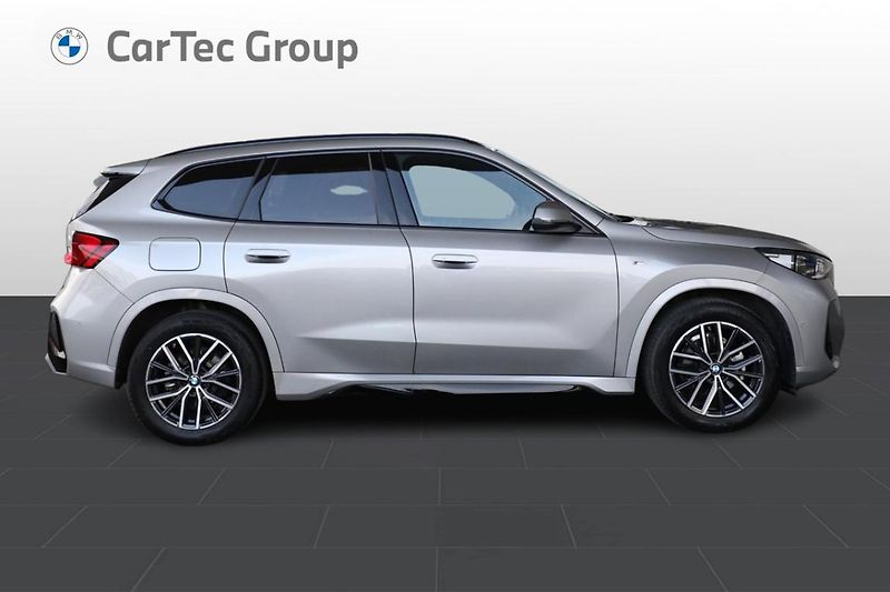 BMW X1 xDrive20d - fotka 4 z 24