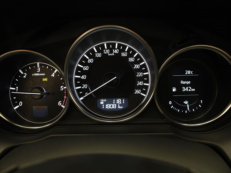 Mazda 6 2,2 D150 MT 4x4 118tkm.Tažné - fotka 23 z 23