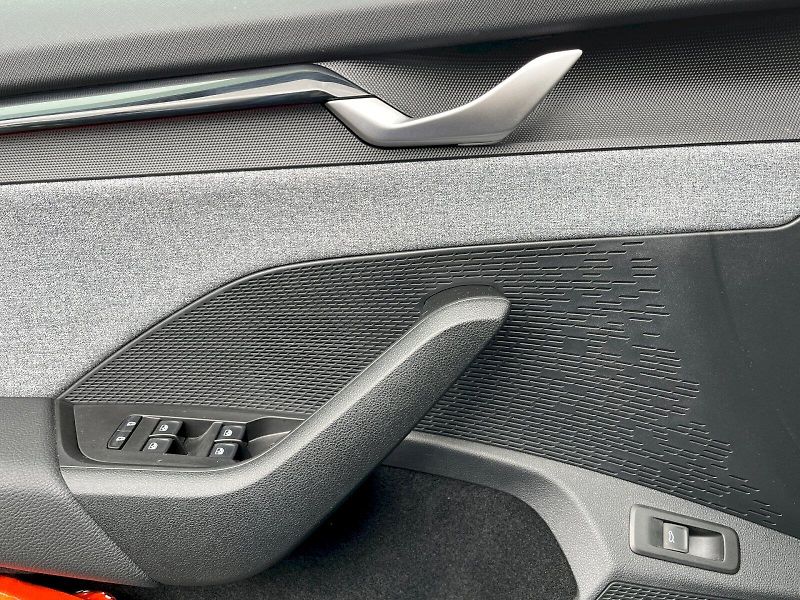 Škoda Octavia (2025) 1.5 TSI 110kW MHEV Top Selecti - fotka 9 z 26