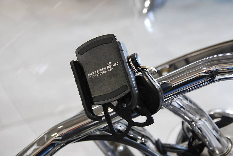 Harley-Davidson FXDC Dyna Super Glide Custom (2009) 2. - fotka 20 z 20