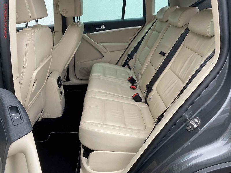 Volkswagen Tiguan (2014) 2.0TDi 4x4, Sport, DSG - fotka 10 z 17