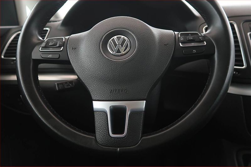 Volkswagen Sharan (2013) 2.0 TDI BMT, Kůže, Navi - fotka 16 z 18