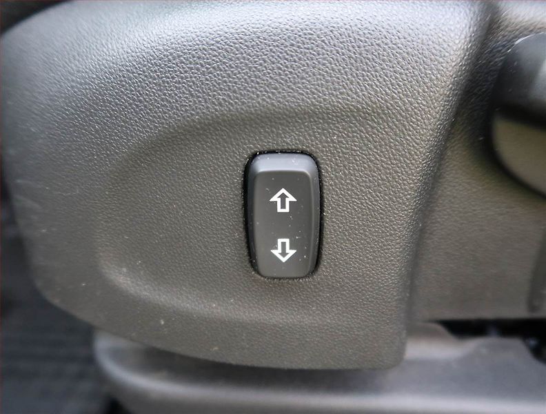 Opel Crossland X (2025) 1.2 Turbo, ČR,1.maj - fotka 21 z 21