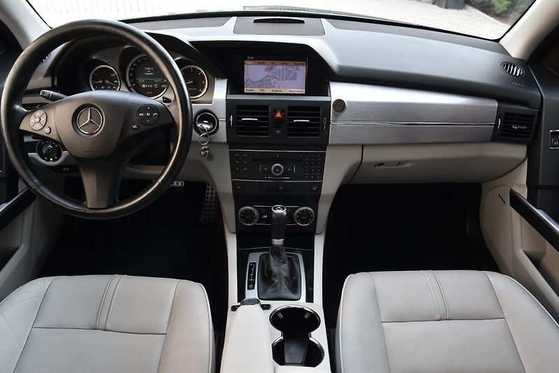 Mercedes-Benz GLK 320 CDi 4MATIC,PANOR,XENON,NAV - fotka 41 z 50