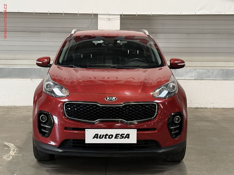 Kia Sportage (2016) 1.7 CRDi, 1.maj,ČR, AC, park - fotka 2 z 18