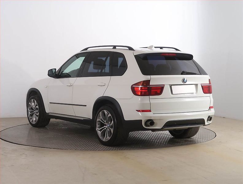 BMW X5 (2012) xDrive40d, 4X4, Automat - fotka 4 z 23