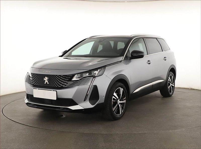 Peugeot 5008 (2023) GT Line 1.5 BlueHDi - fotka 2 z 21