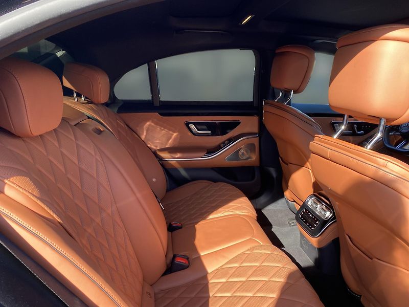 Mercedes-Benz Třídy S S 400 d AMG 4M - fotka 15 z 22