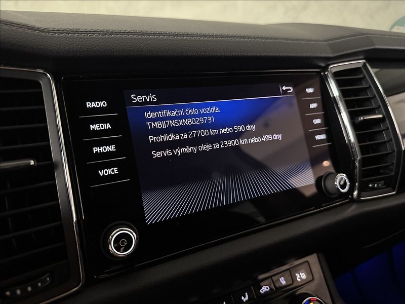Škoda Kodiaq 2,0 TDi  DSG L&K LED Virtual A - fotka 34 z 45