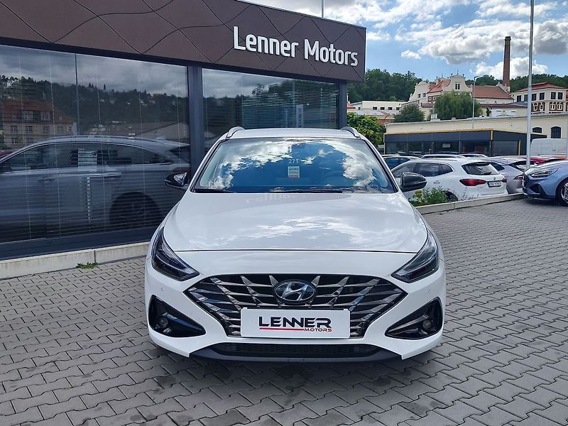 Hyundai i30 1.5 T-GDI/117kW Style Premium - fotka 2 z 36