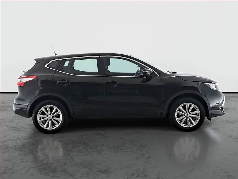 Nissan Qashqai (2015) 1.2 DIG-T, Tempomat - fotka 6 z 17