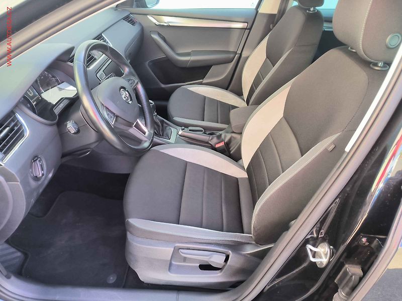 Škoda Octavia (2017) 1.4 TSi, Joy, bixenon - fotka 9 z 21