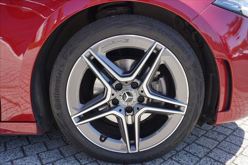Mercedes-Benz Třídy A 1,3 A 180 - fotka 16 z 16