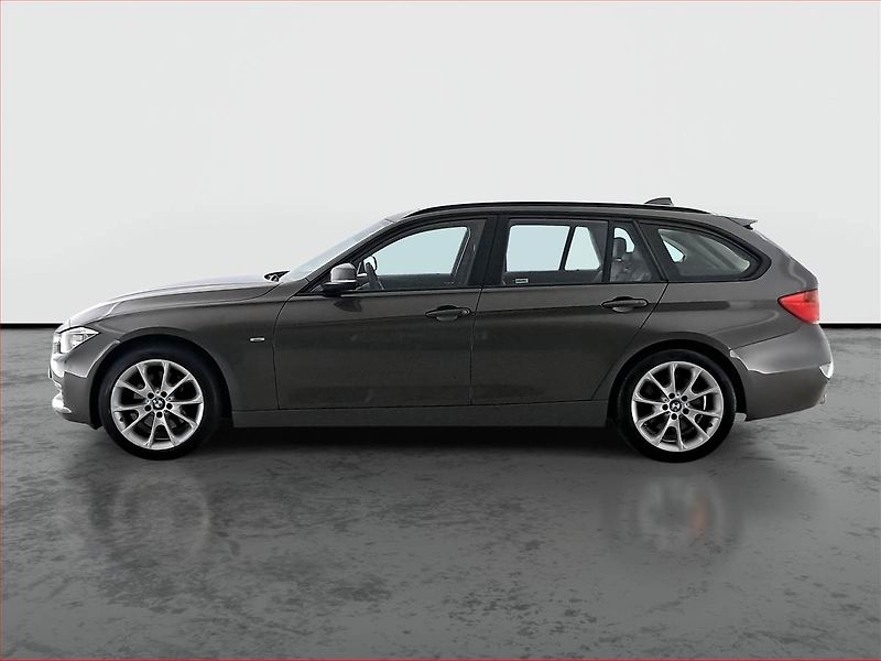 BMW Řada 3 (2014) Modern Line 330 d xDrive, 4X4 - fotka 3 z 22