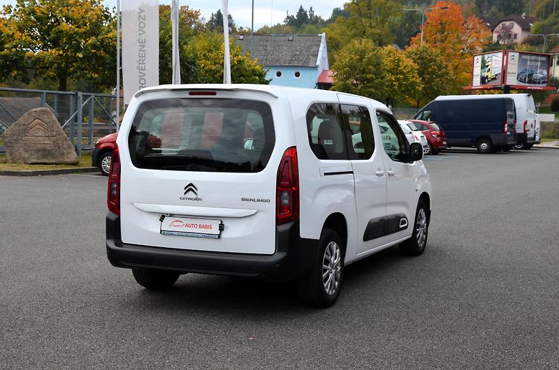 Citroën Berlingo (2021) 1.5BHDi 130 Feel XL - fotka 3 z 14