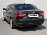 Škoda Superb (2015) 2.0TDi, ČR, AC, bixen, park - náhled 6