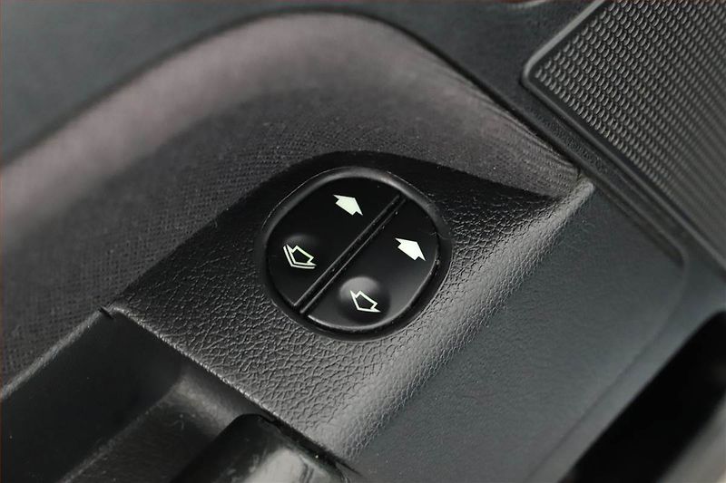 Ford Fusion (2007) 1.4, nová STK, v provozu - fotka 14 z 14