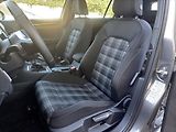 Volkswagen Golf 2,0 TDi 135kW DSG GTD ČR 2.maj - náhled 8