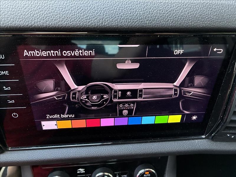 Škoda Kodiaq 2,0 TAŽNÉ,KAMERA,PANORAMA - fotka 32 z 39
