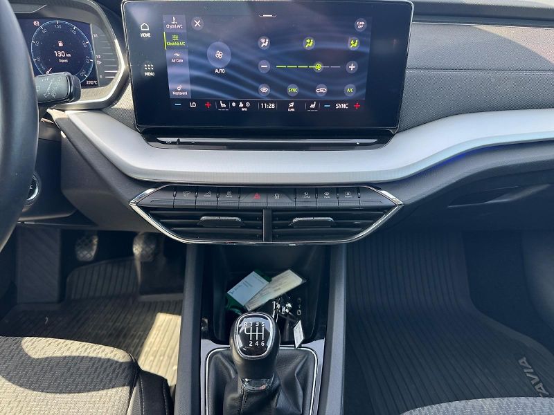 Škoda Octavia (2023) STYLE 1.5TSI 110kW CZ DPH - fotka 10 z 11
