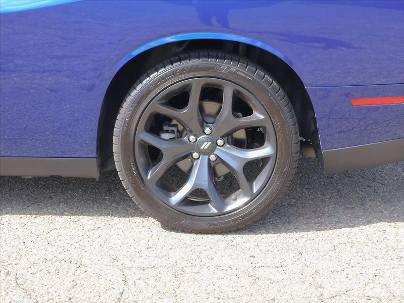 Dodge Challenger 3,6 V6 227kW Automat SXT - fotka 24 z 31