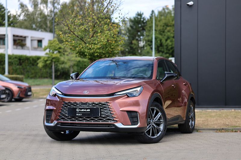 Lexus LBX 1,5 HEV ELEGANT TECH - fotka 1 z 24
