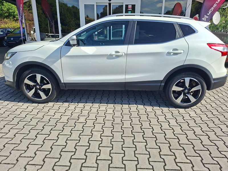 Nissan Qashqai (2017) 1.5dCi 81kW 6MAN -VÝBAVA! - fotka 5 z 42