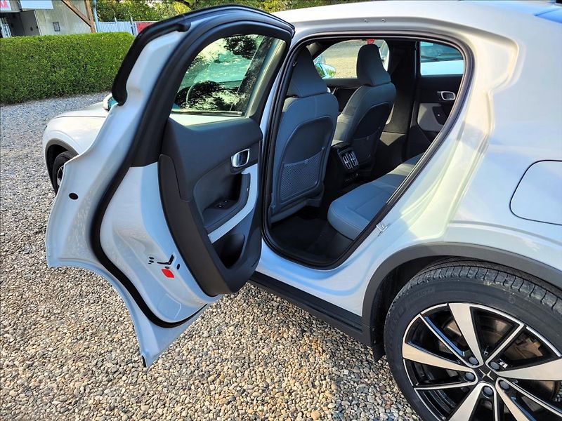 Polestar 2 zálohováno      300kw,AWD,MATR - fotka 12 z 41